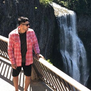 Meet your Posher, Jejesus